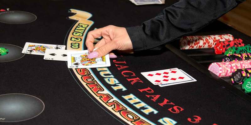 Bí kíp chơi Blackjack giúp tăng tỷ lệ thắng